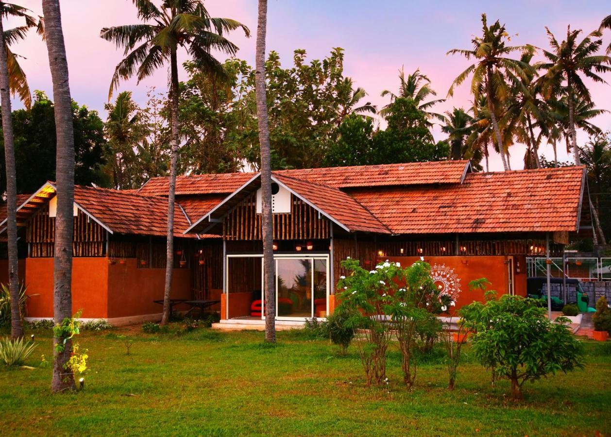 Pura Vida Varkala Hotel Buitenkant foto